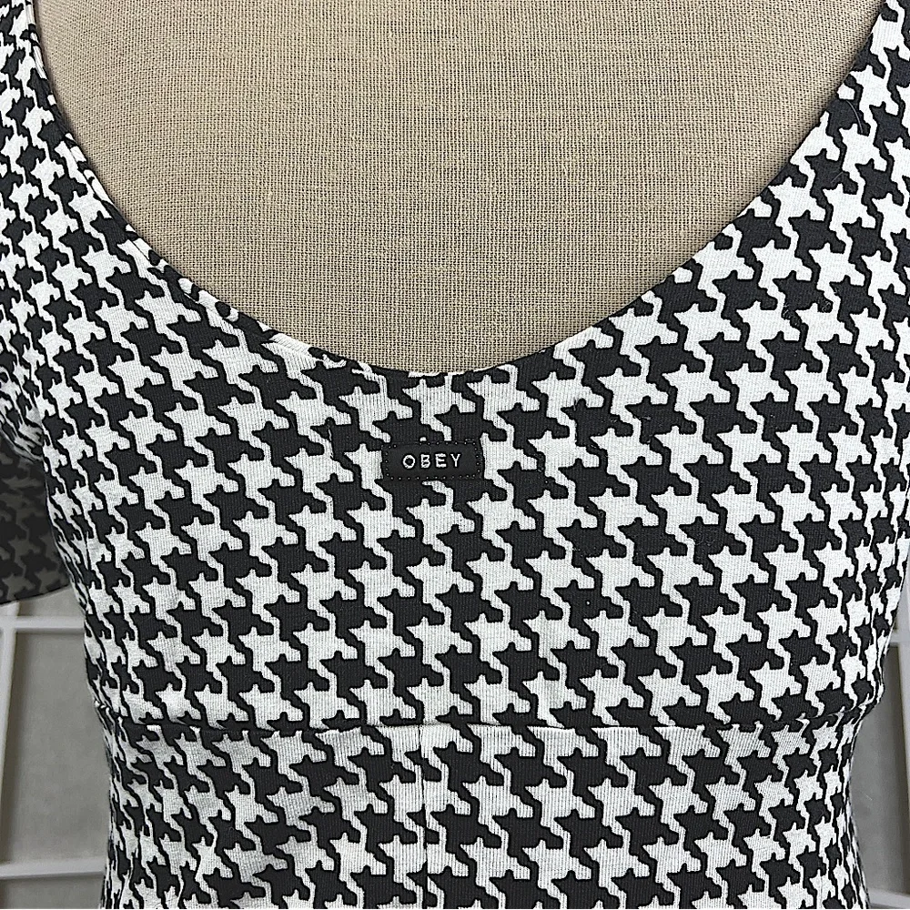 OBEY Houndstooth Mini Dress | Stretch Knit Cap Sleeve | Sz Small HOST PICK! NWOT